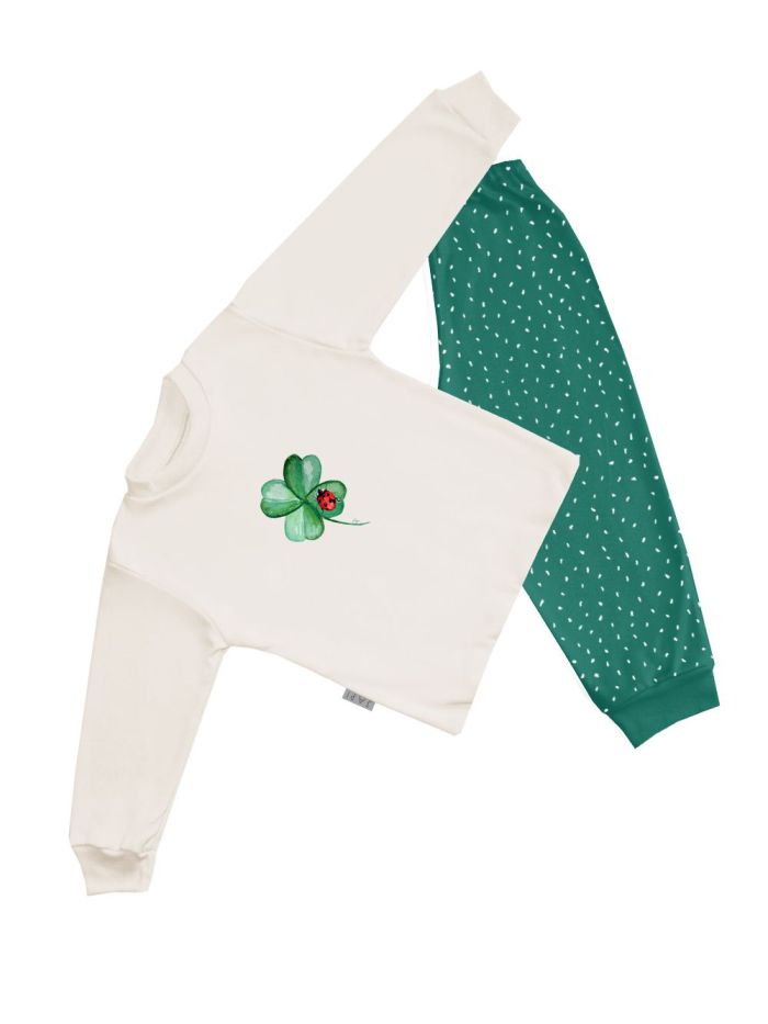 Pyjamas  FOR LUCK
