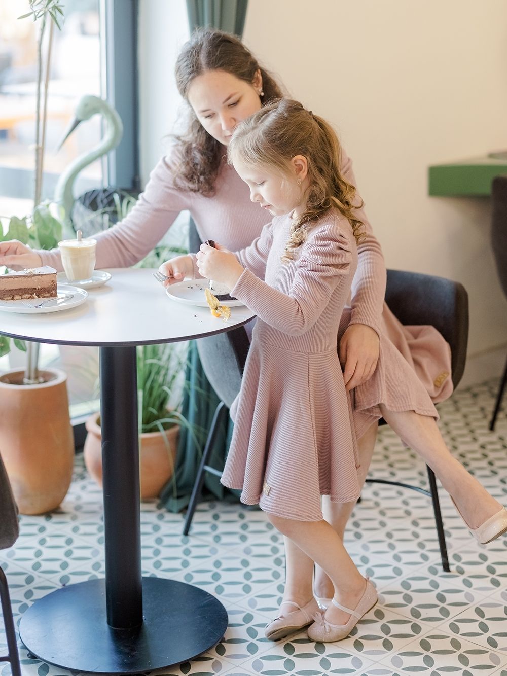 Long-sleeved girl's dress Soft