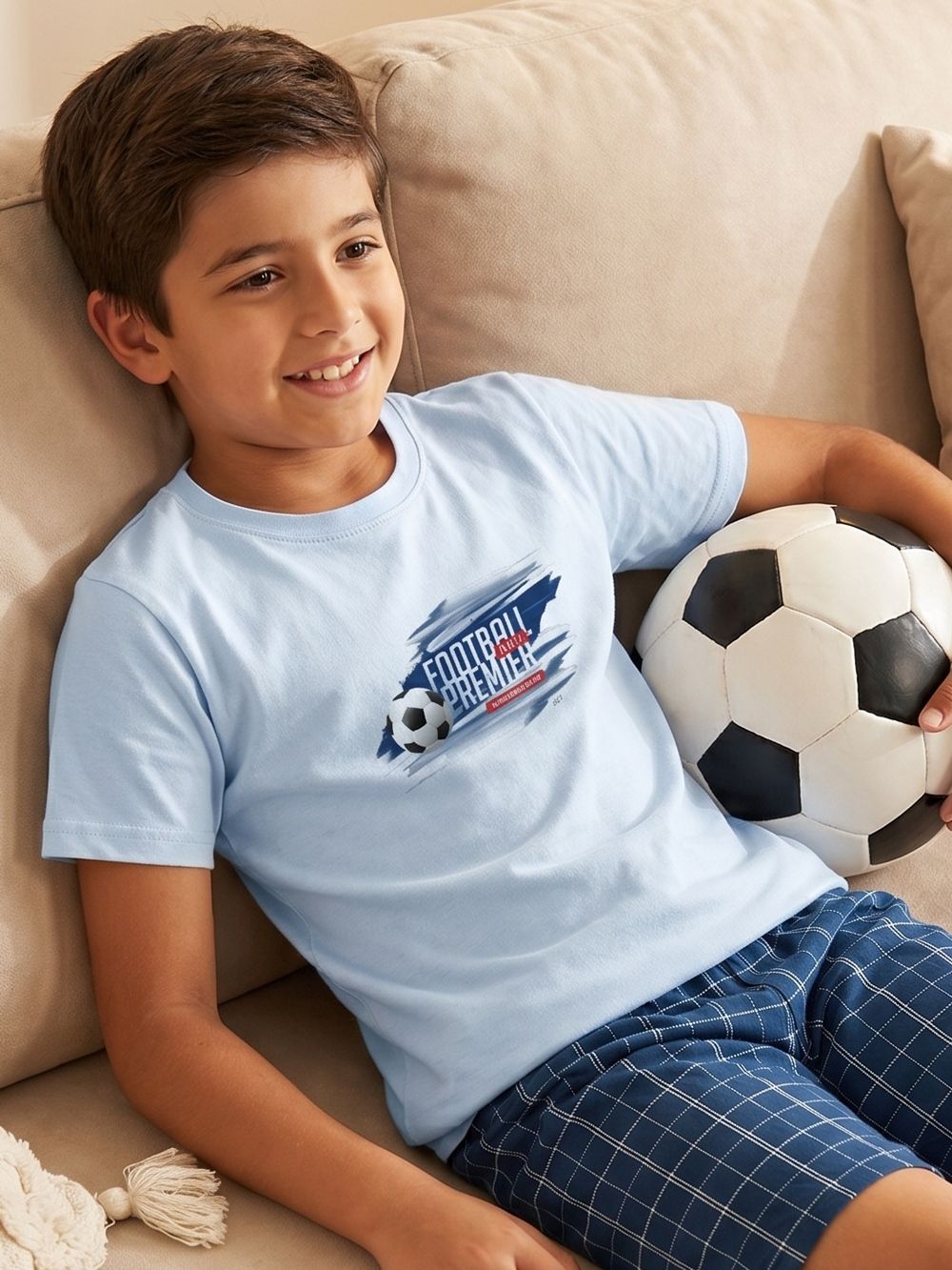 Pyjamas LEAGUE with short sleeves