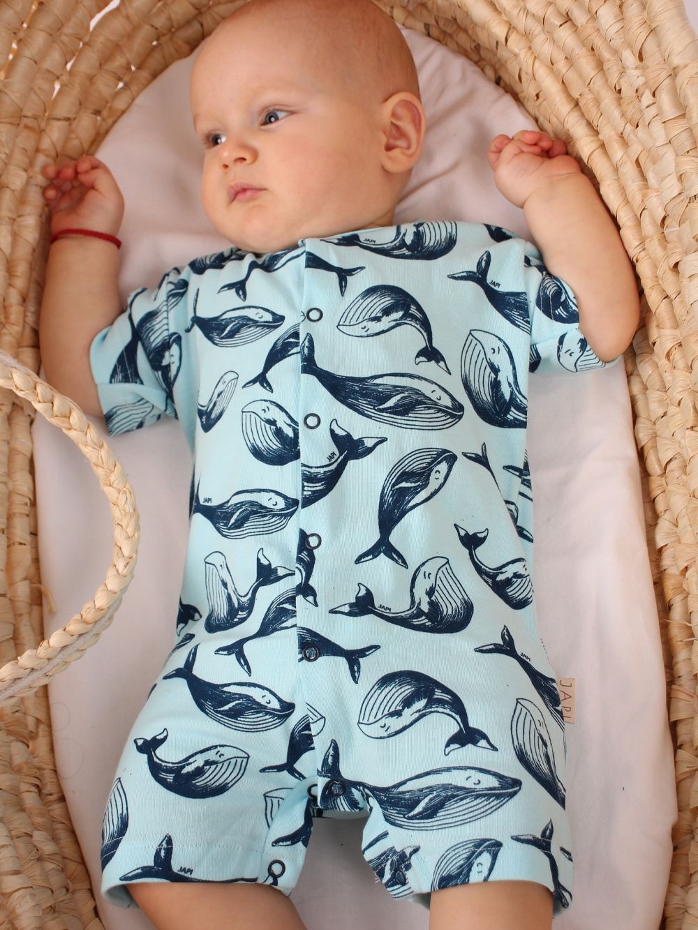 Short- sleeved jumpsuit WHALES